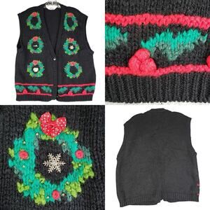 Blair Boutique Vtg Sweater Vest Womens XL ? Hand Knit Christmas Wreaths Flaw